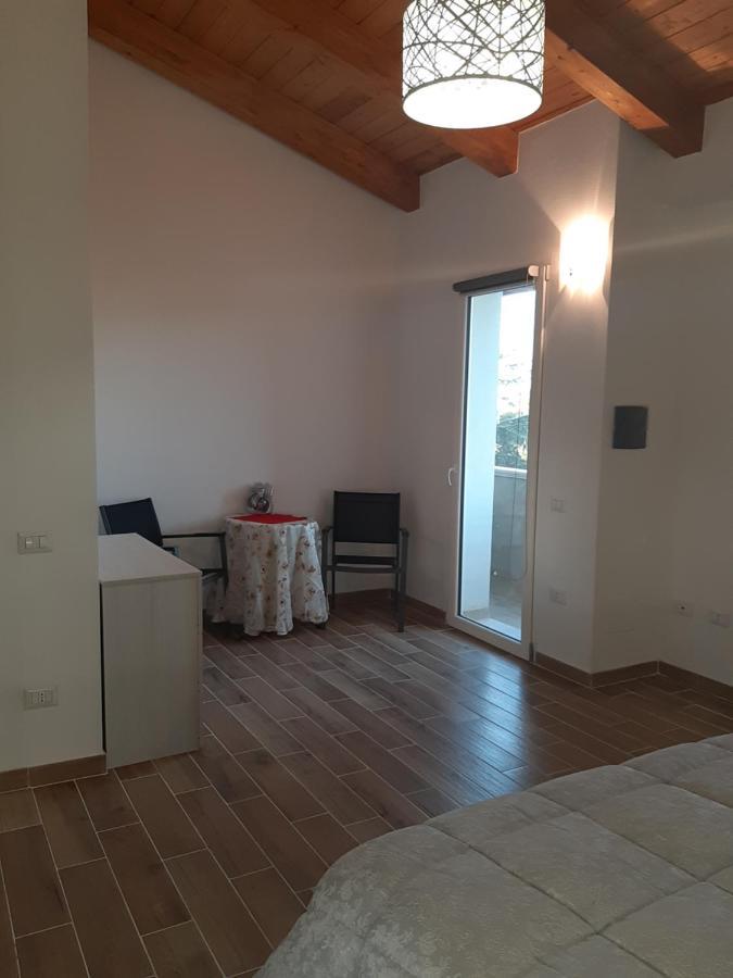 B&B Nonna Dedda Ористано Екстериор снимка
